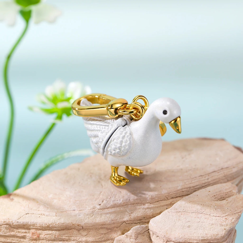 1Pc Fashion Cute Openable White Goose Pendant Necklace for Women Cool Niche Party Jewelry Keychain Pendant Halloween Gifts