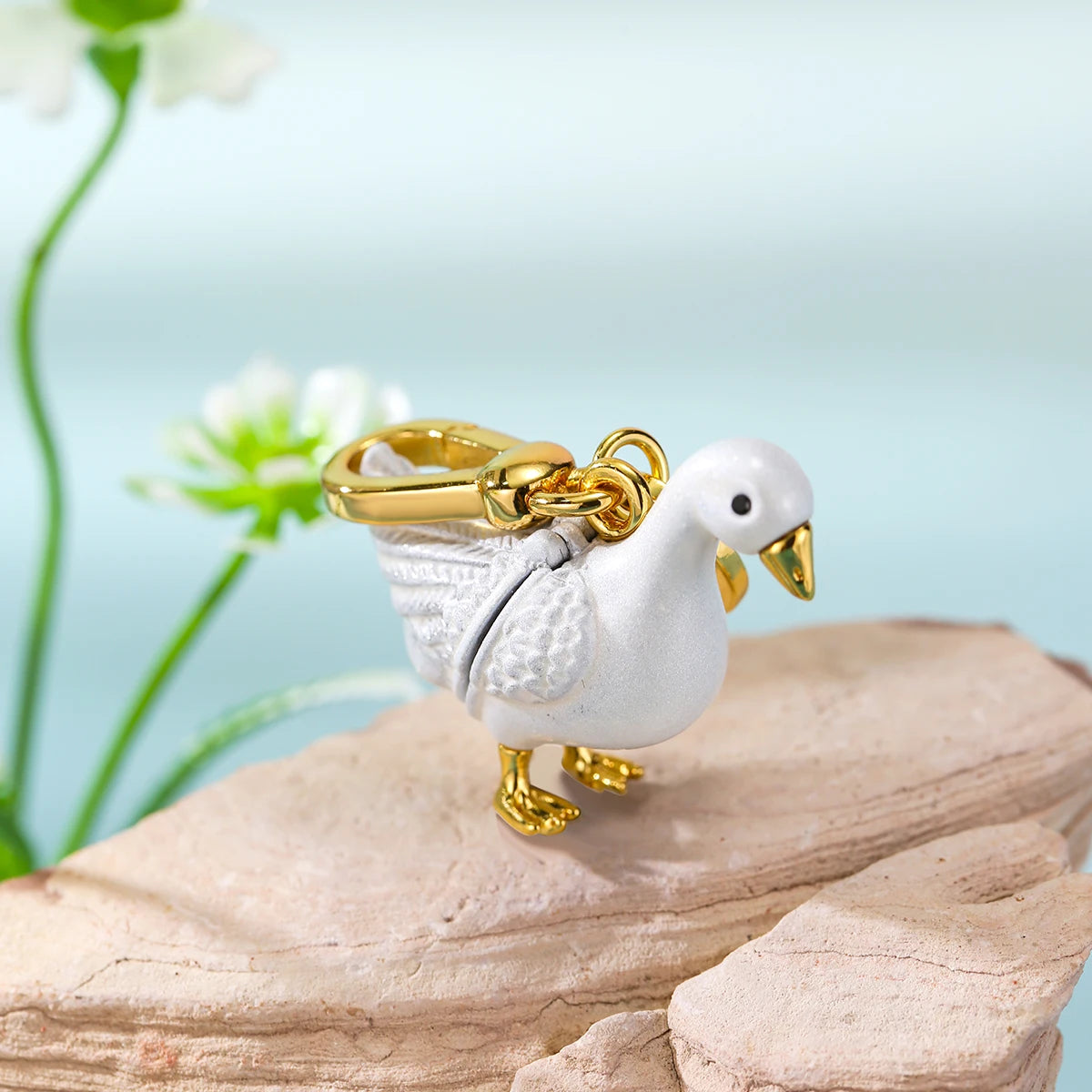1Pc Fashion Cute Openable White Goose Pendant Necklace for Women Cool Niche Party Jewelry Keychain Pendant Halloween Gifts