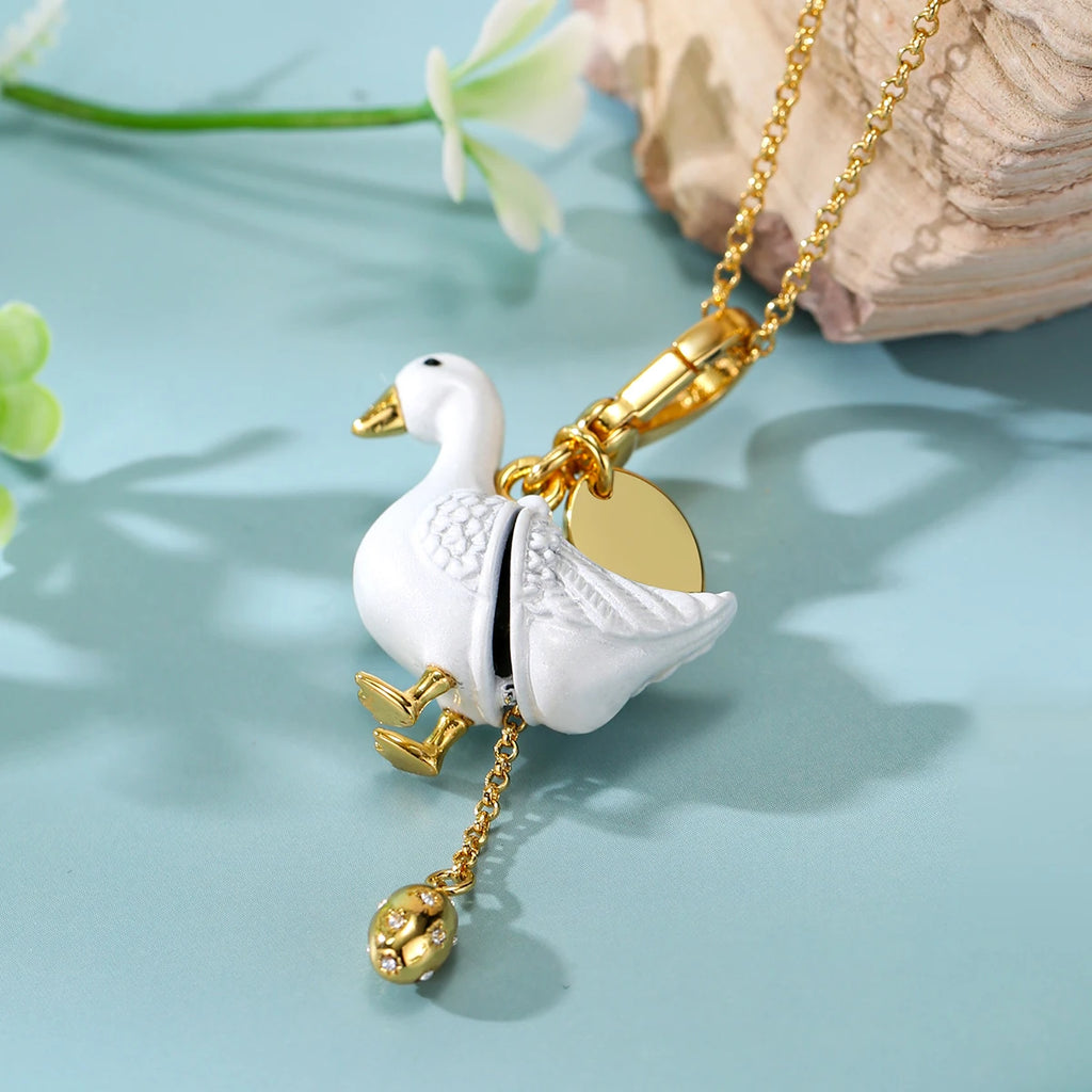 1Pc Fashion Cute Openable White Goose Pendant Necklace for Women Cool Niche Party Jewelry Keychain Pendant Halloween Gifts